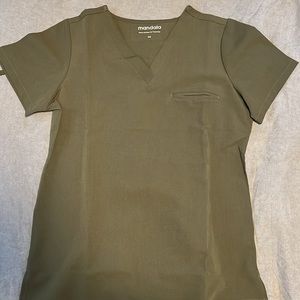 Mandala Scrub sets. XS tops,SP high waisted jogger bottoms. BRAND NEW NEVER WORN